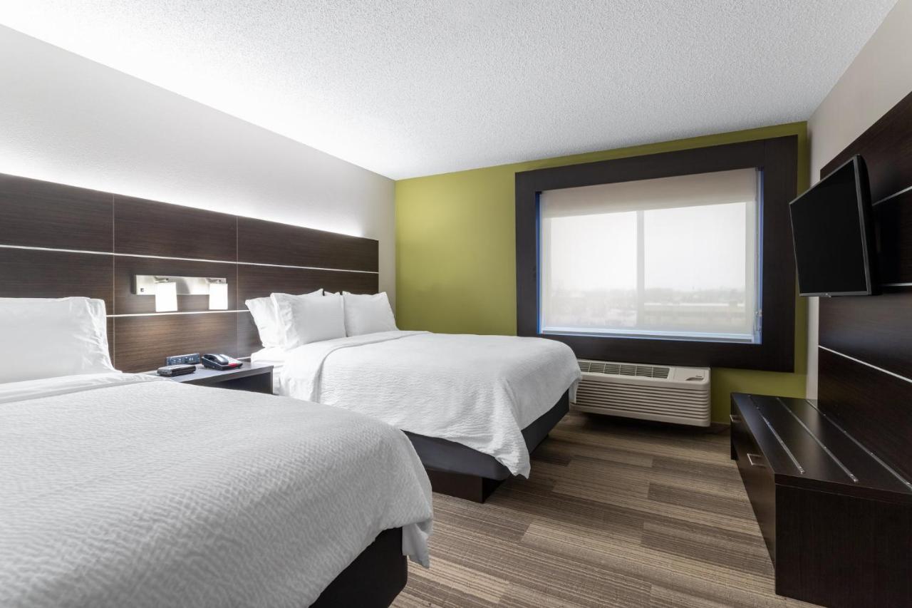 Holiday Inn Express Hotel & Suites-St. Paul By Ihg Vadnais Heights Exterior foto