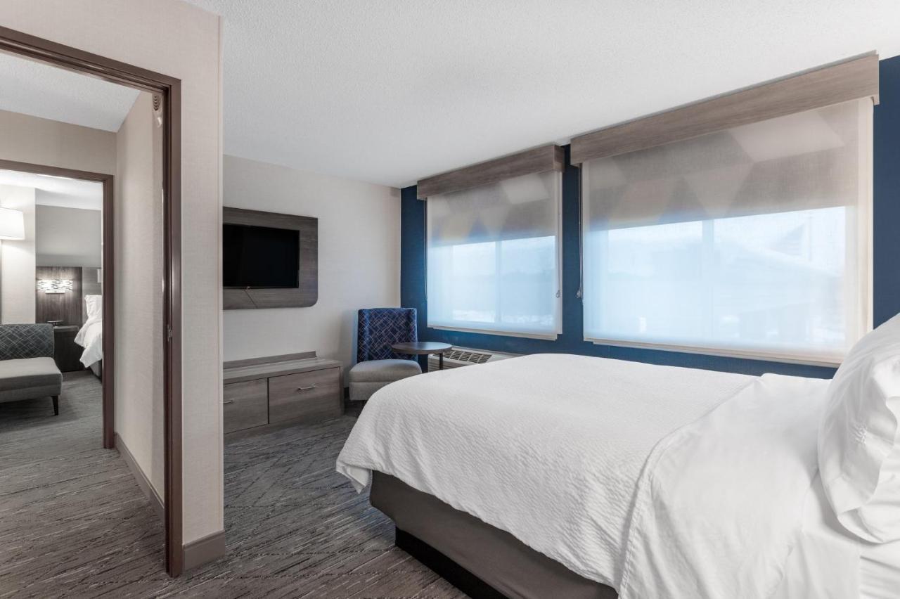Holiday Inn Express Hotel & Suites-St. Paul By Ihg Vadnais Heights Exterior foto